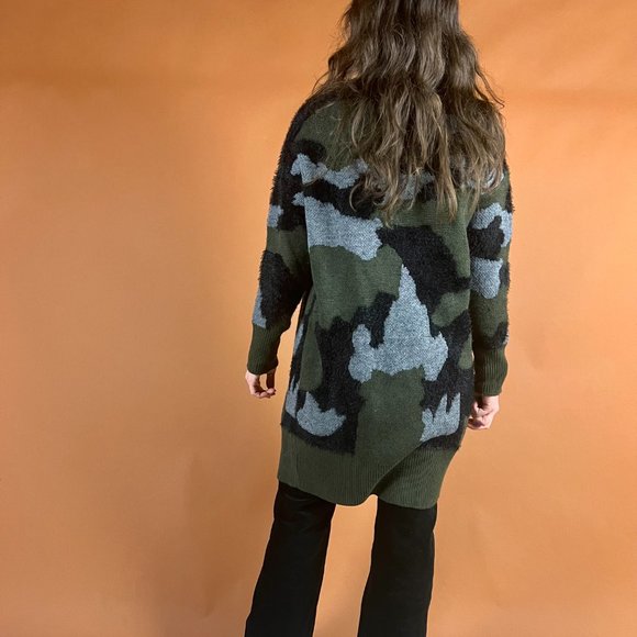 Fuzzy Camo Printed Open Long Cardigan Sweater - Grunge, 90s, 00s - Size XS - Picture 5 of 13